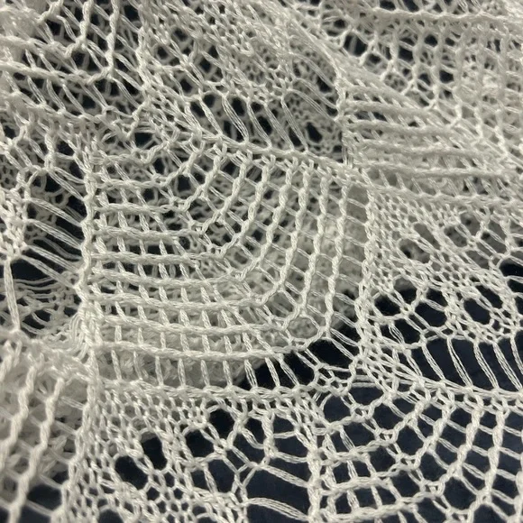 White Crochet Beach Cover-Up. Brand New. - Picture 4 of 4